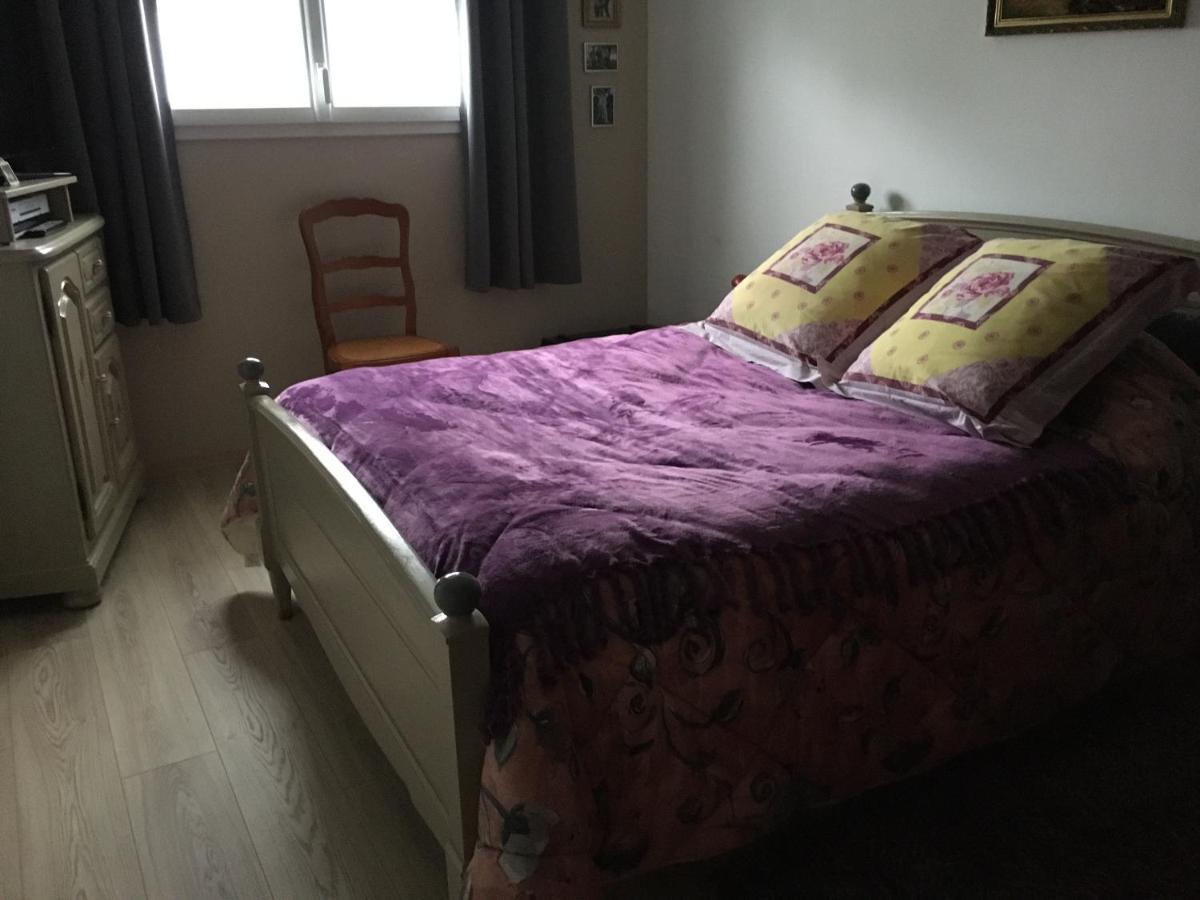 Au Vieux Bourg Apartment Guecelard Luaran gambar